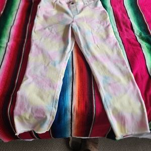 HUE Capri Stretch denim leggings